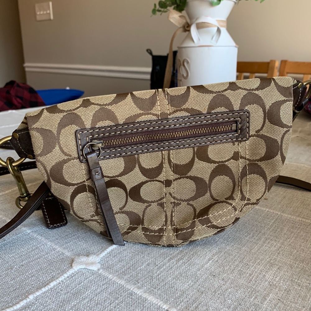 Not sure if authentic Coach crossbody